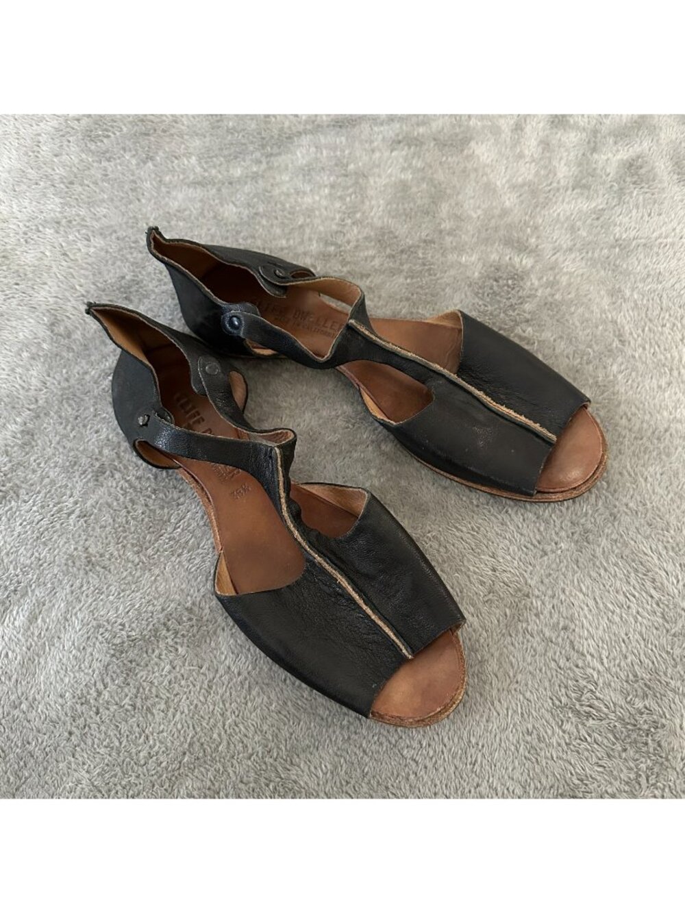 Cydwoq Timber Cliff Dweller Black Leather Sandals 38.5 Shoes